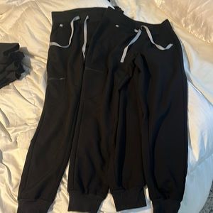 Figs jogger scrub pants black